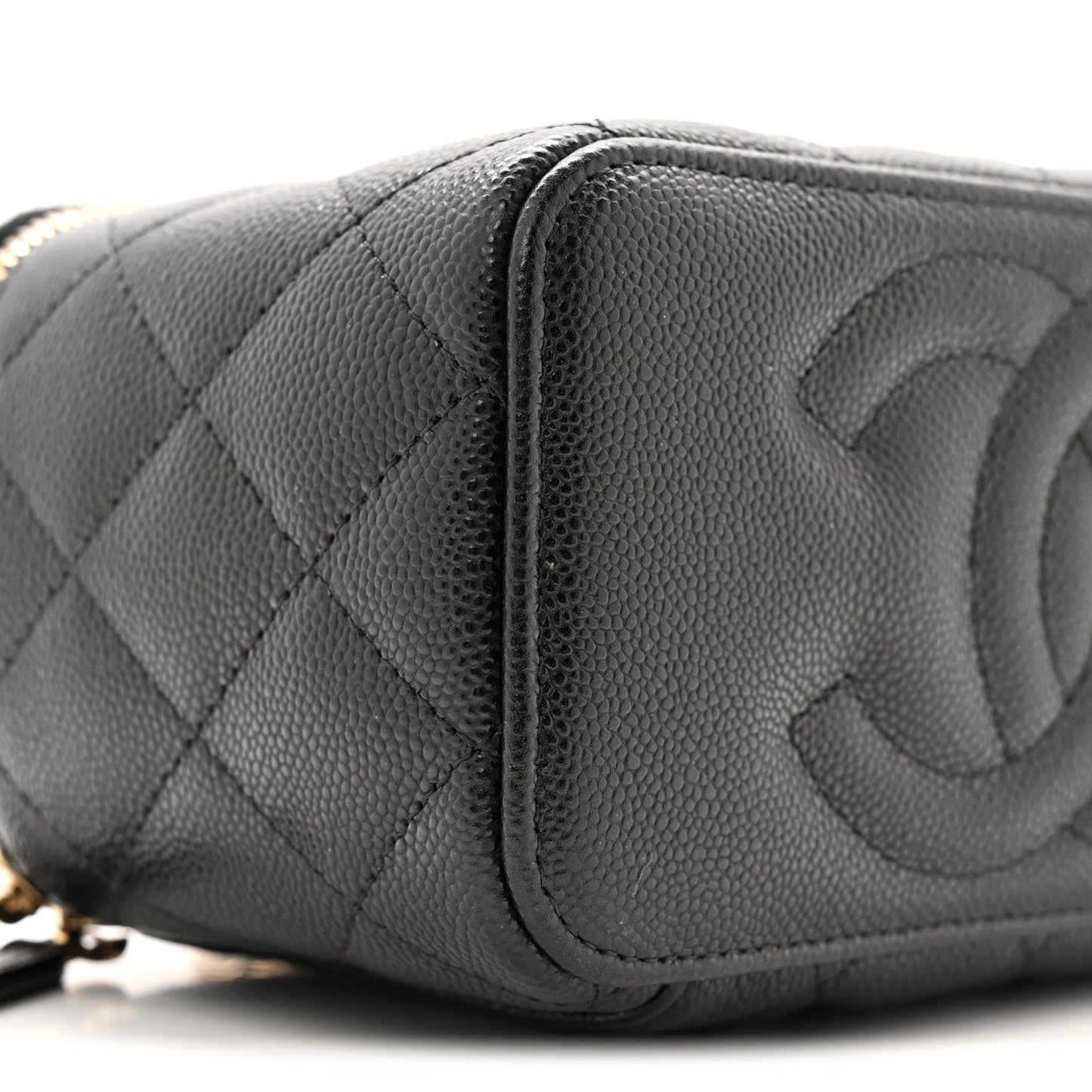 Caviar Quilted Small Vanity Case With Chain Black