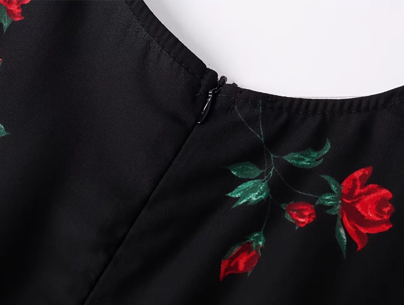 2025 Summer New French Retro Square Neck Black Floral Puff Sleeve Dress R0908