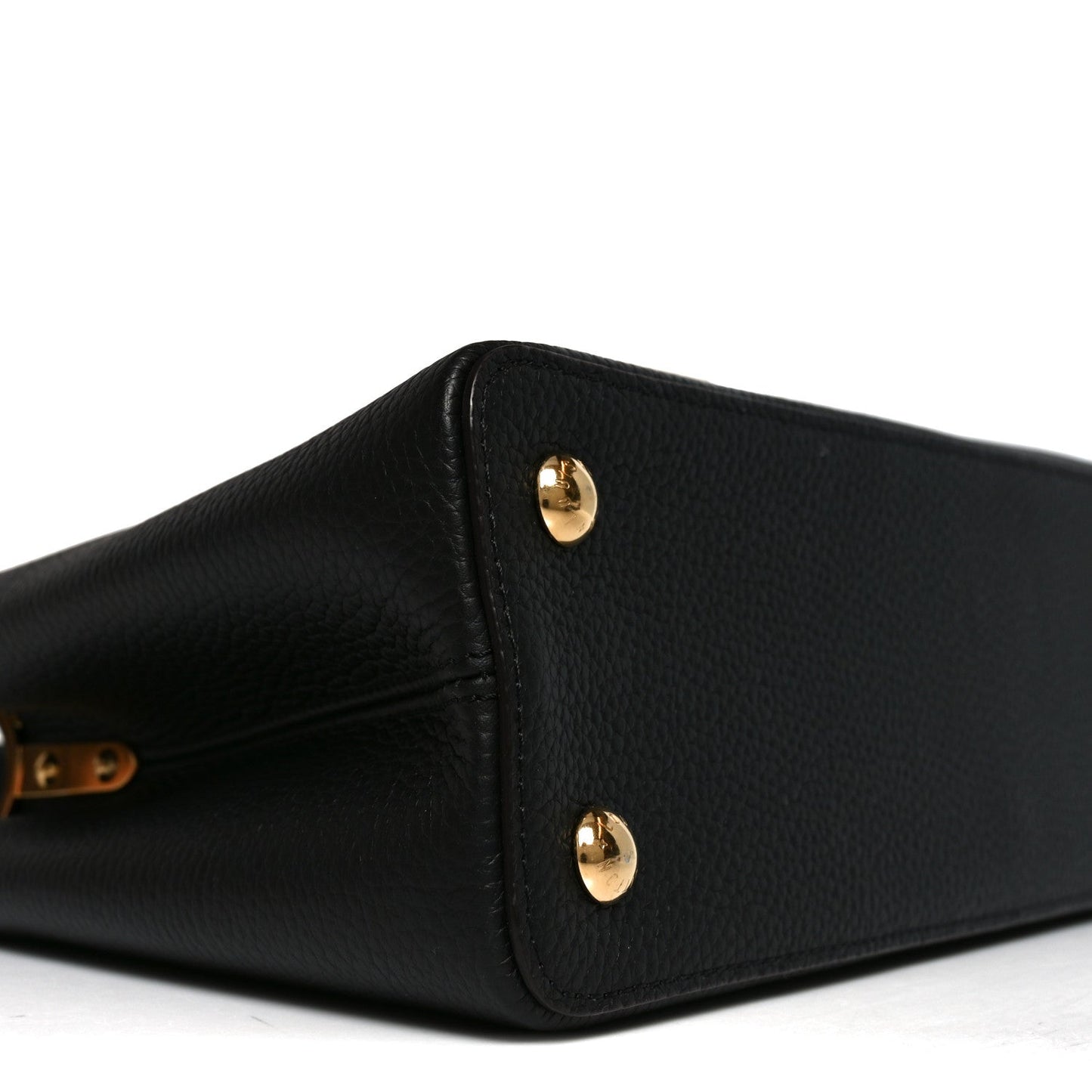 Taurillon Capucines PM Black