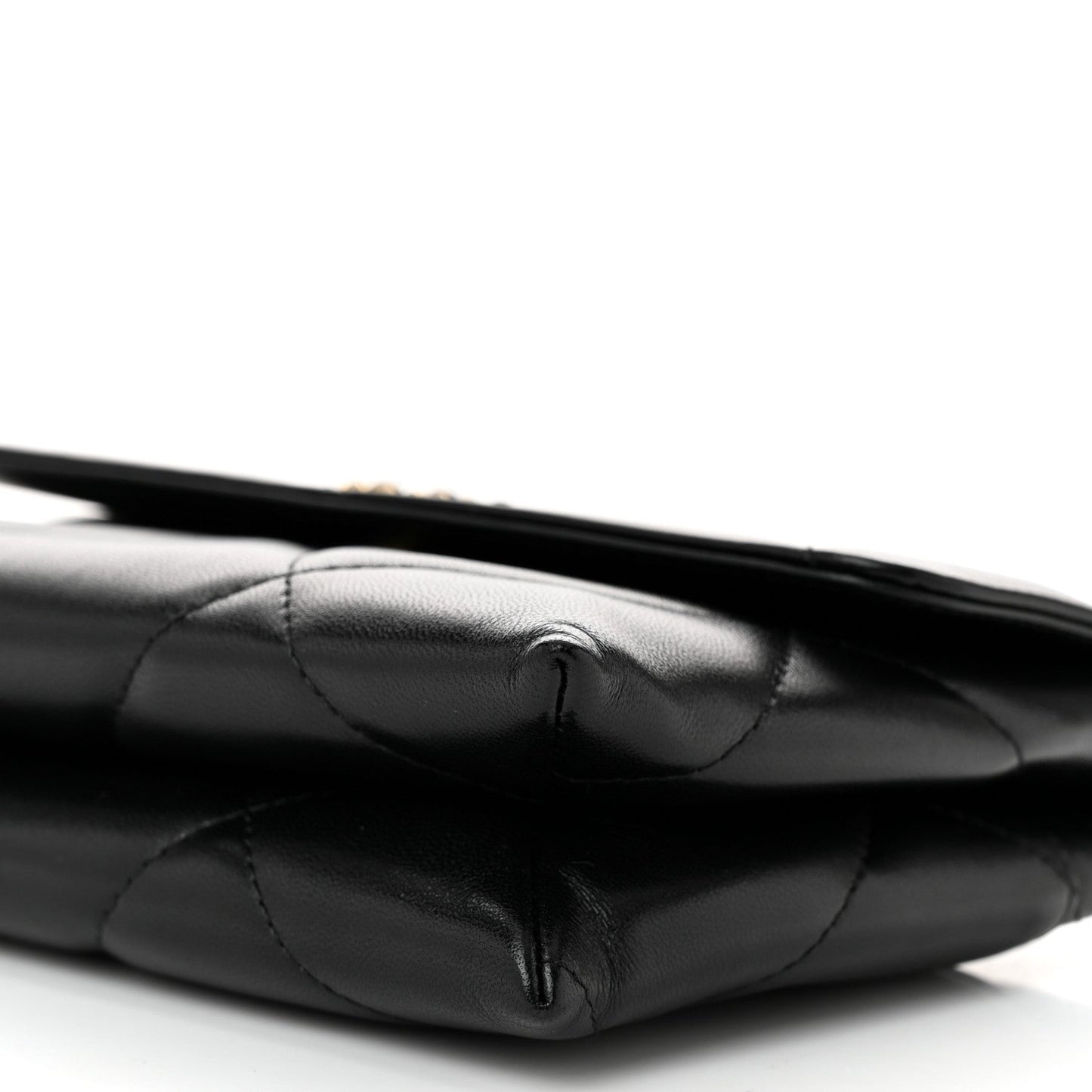 Lambskin Quilted Chanel 19 Flap Clutch Black