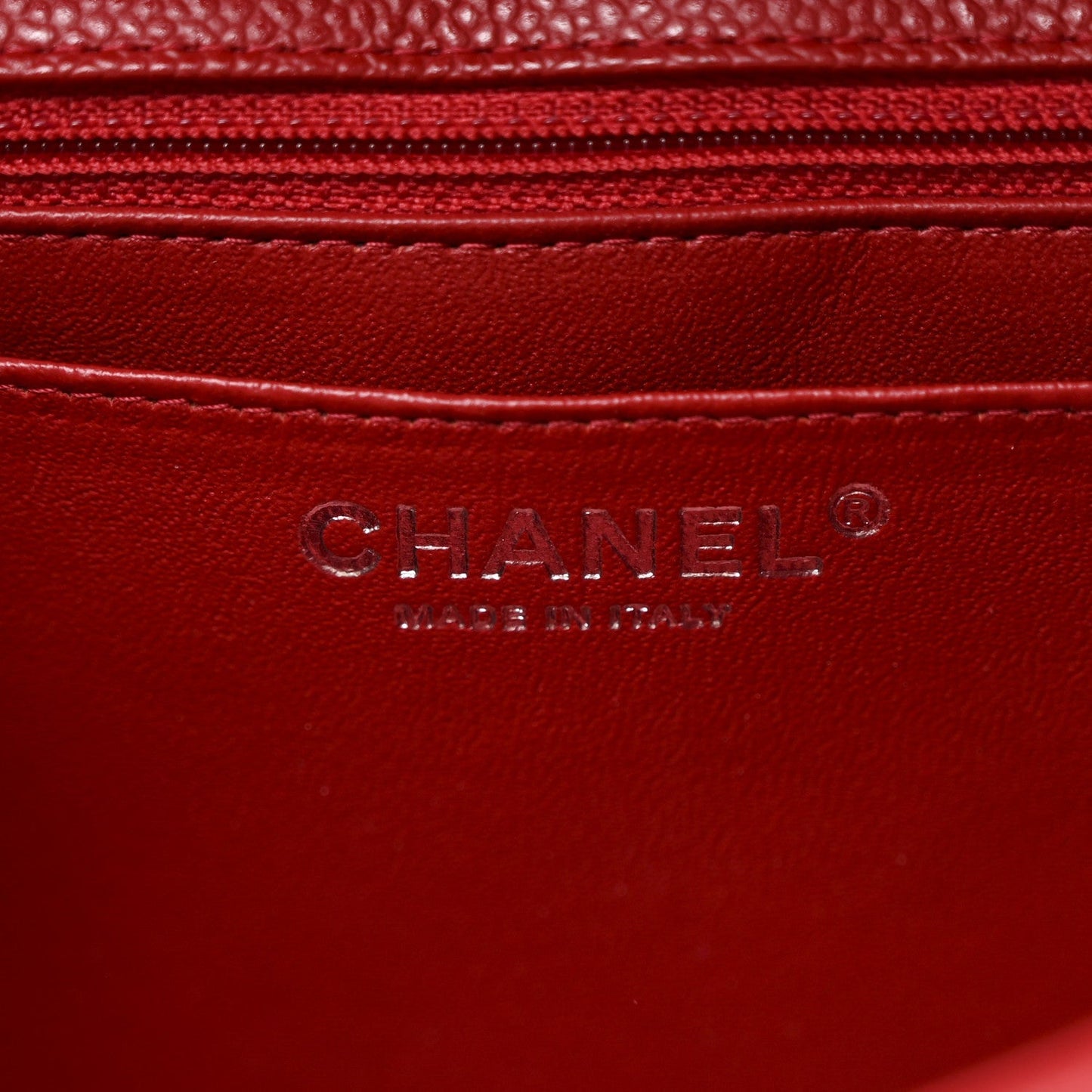 Caviar Quilted Jumbo Single Flap Red