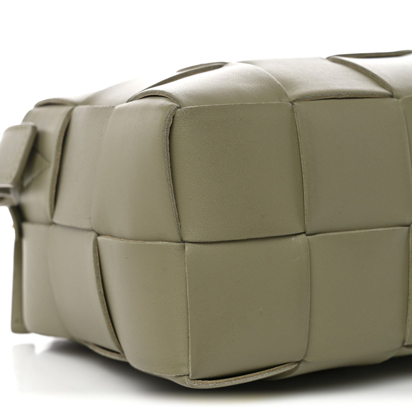 Lambskin Maxi Intrecciato Brick Cassette Bag Travertine
