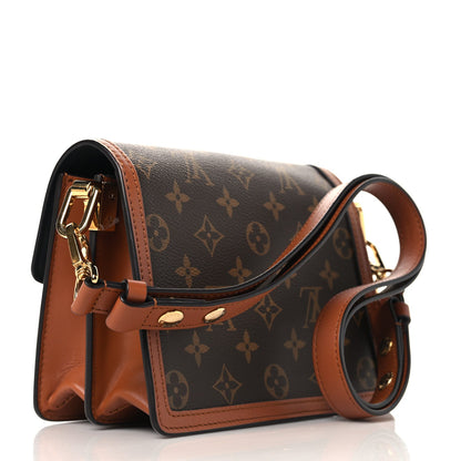 Reverse Monogram Dauphine Mini
