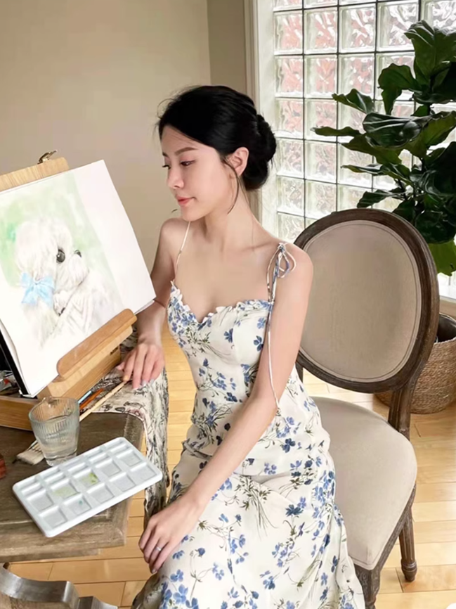 2025 Summer New French Blue Floral Holiday Style Mid-Length Suspender Dress R0923