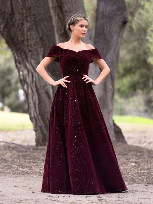 omberprom Elegant Bateau Evening Dress Neckline Velvet Floor Length Prom Dress