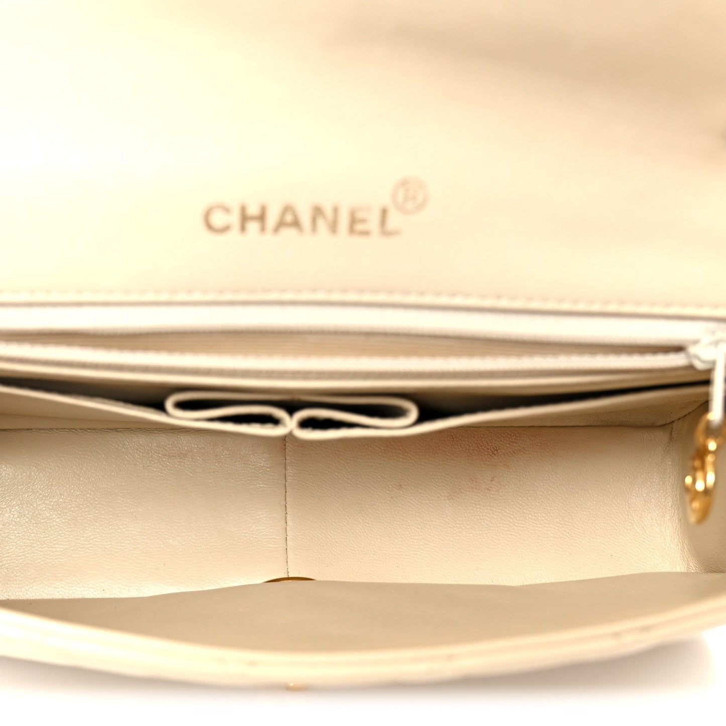 Lambskin Quilted Medium Single Flap Beige