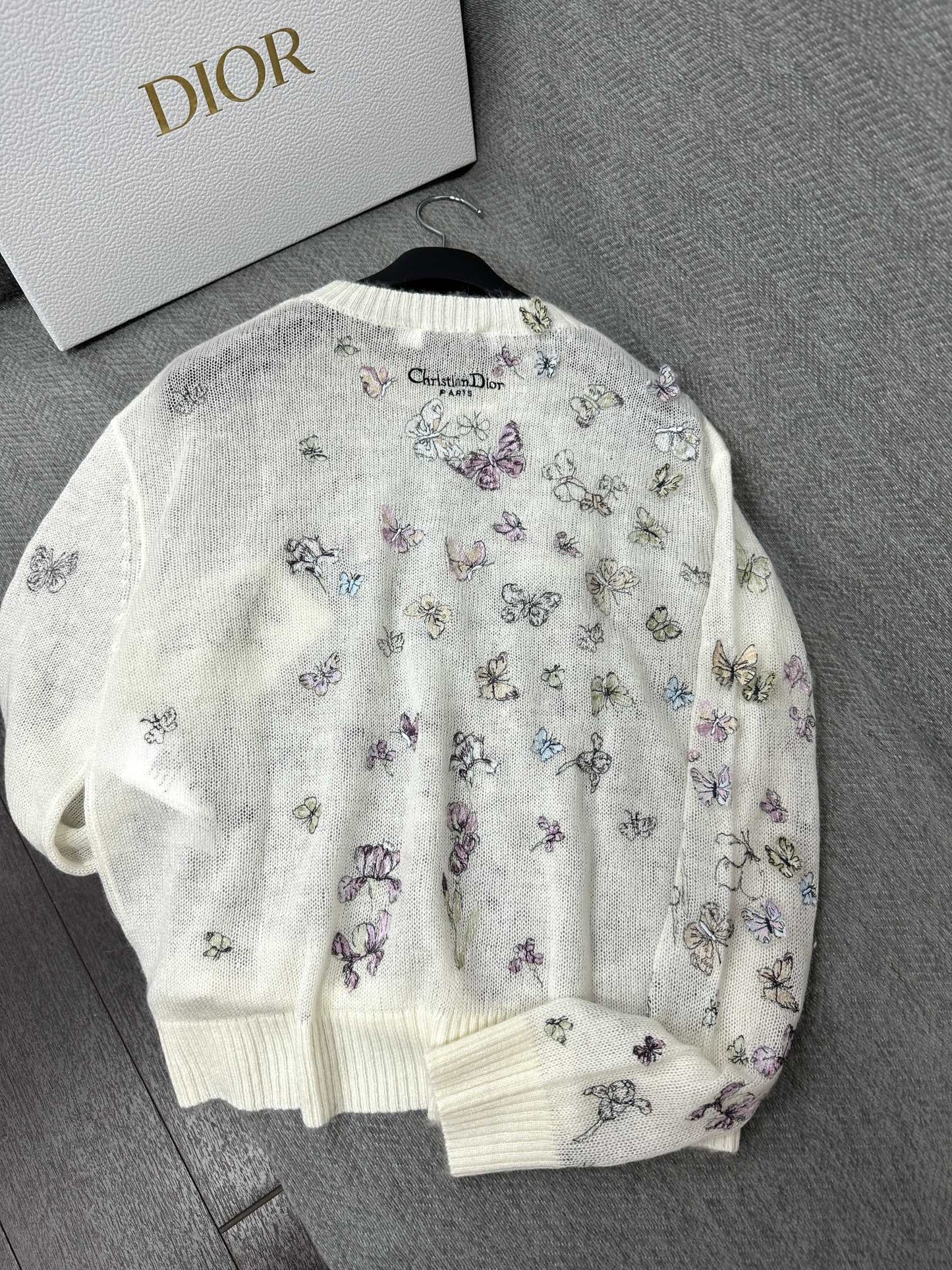 CD Butterfly Embroidered SweaterWhite Alpaca Wool Cashmere 345311