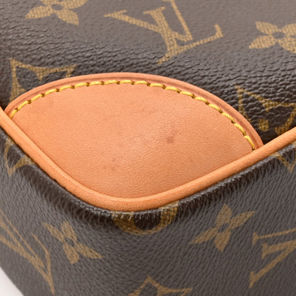 Monogram Trocadero 27