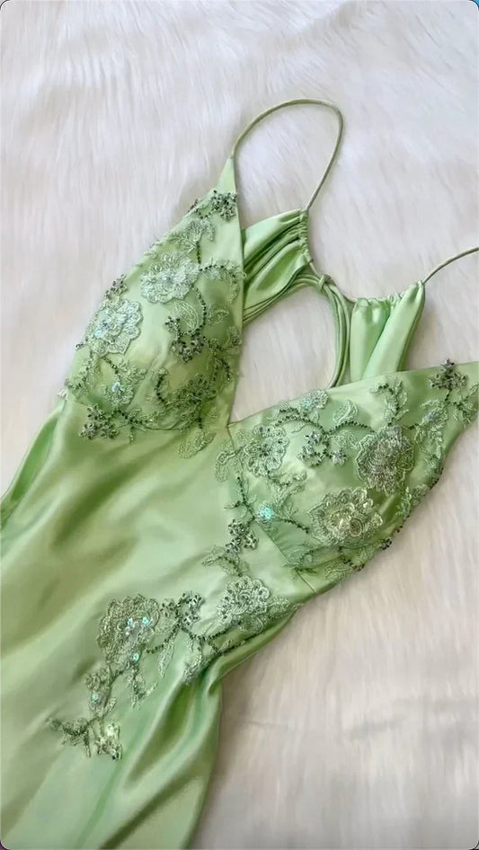 Beautiful A Line Spaghetti Straps Green Long Prom Dresses Backless Satin Prom Gown