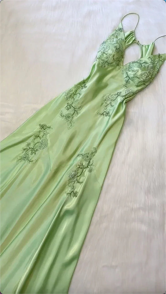 Beautiful A Line Spaghetti Straps Green Long Prom Dresses Backless Satin Prom Gown