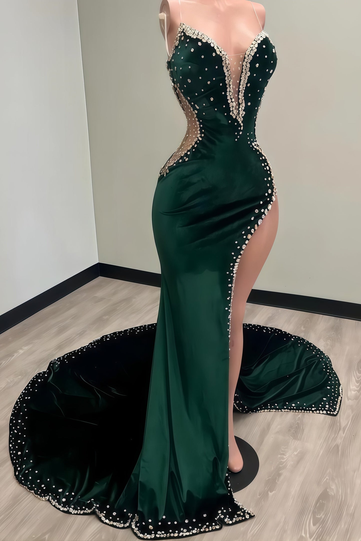 Black Girl Prom Dresses Long Mermaid Green Prom Gowns With Train