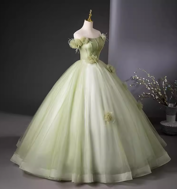Bohemian Green Strapless Feather Floral Tulle Ball Gown Evening Dresses Sweet 16 Dresses