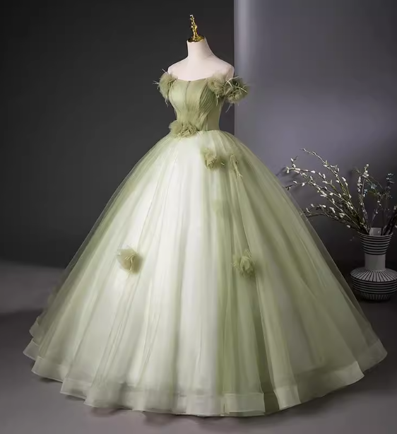 Bohemian Green Strapless Feather Floral Tulle Ball Gown Evening Dresses Sweet 16 Dresses
