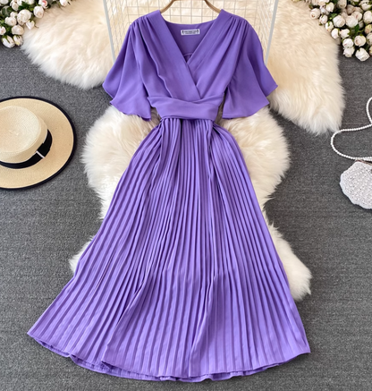 2025 new V-neck short-sleeved dress slim fit temperament waist tie big swing pleated long skirt R0345