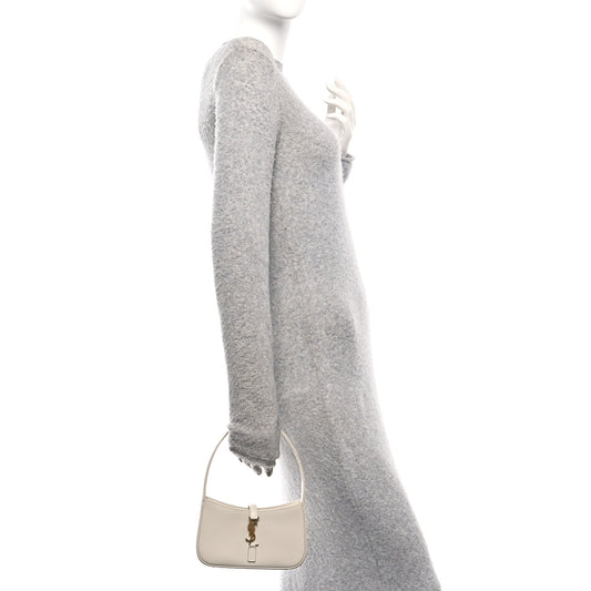 Smooth Calfskin Le 5 A 7 Mini Hobo Blanc Vintage