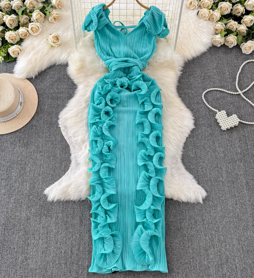 Banquet high-end dress light luxury niche pleated three-dimensional ruffled slim temperament dress R0349