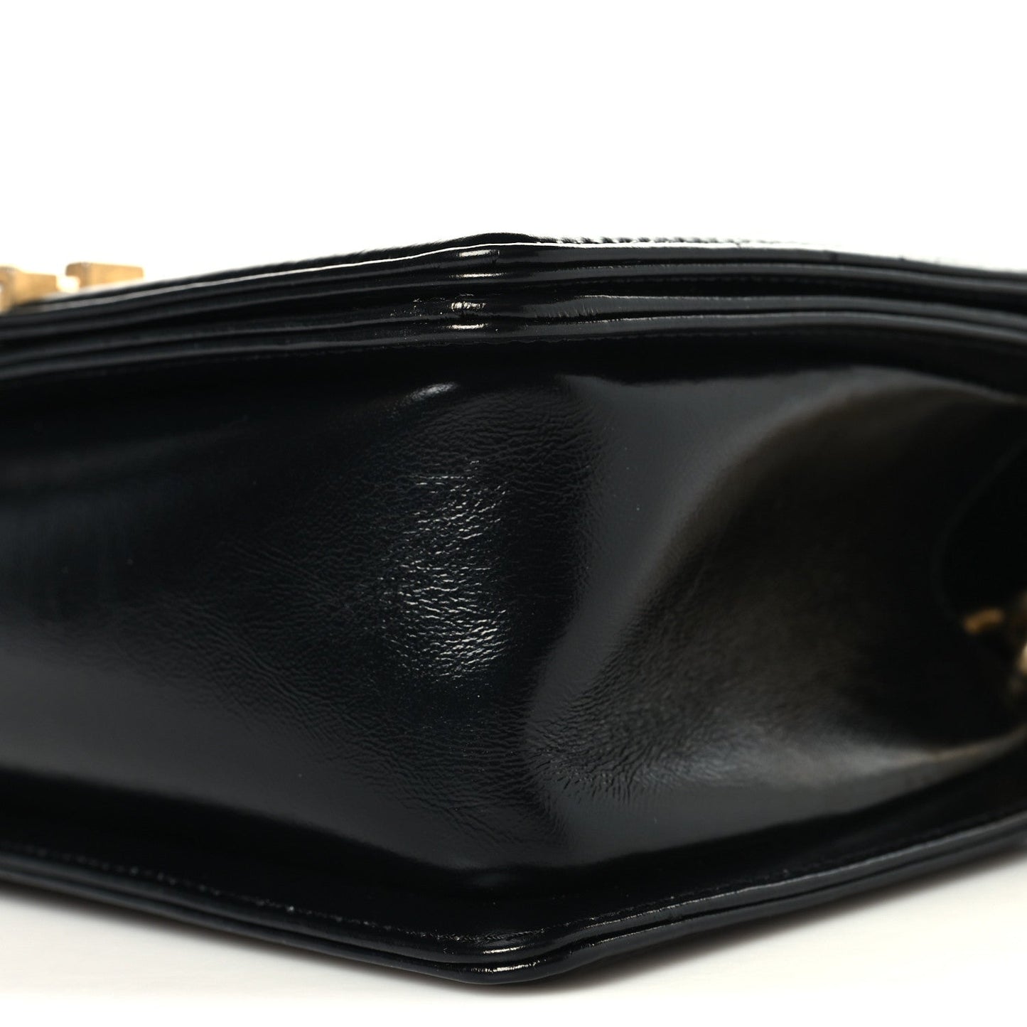 Metallic Glazed Calfskin Medium Boy Flap Black Gold