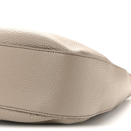 Vitello Daino Soft Large Zippered Messenger Hobo Argilla