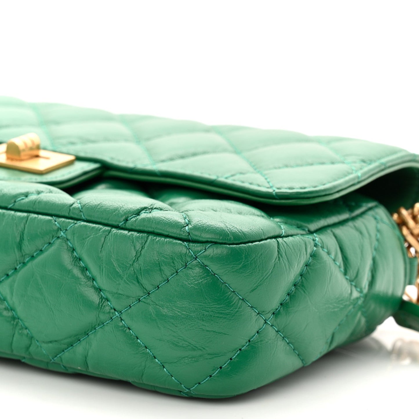 Aged Calfskin Quilted Reissue 2.55 Phone Holder With Chain Green