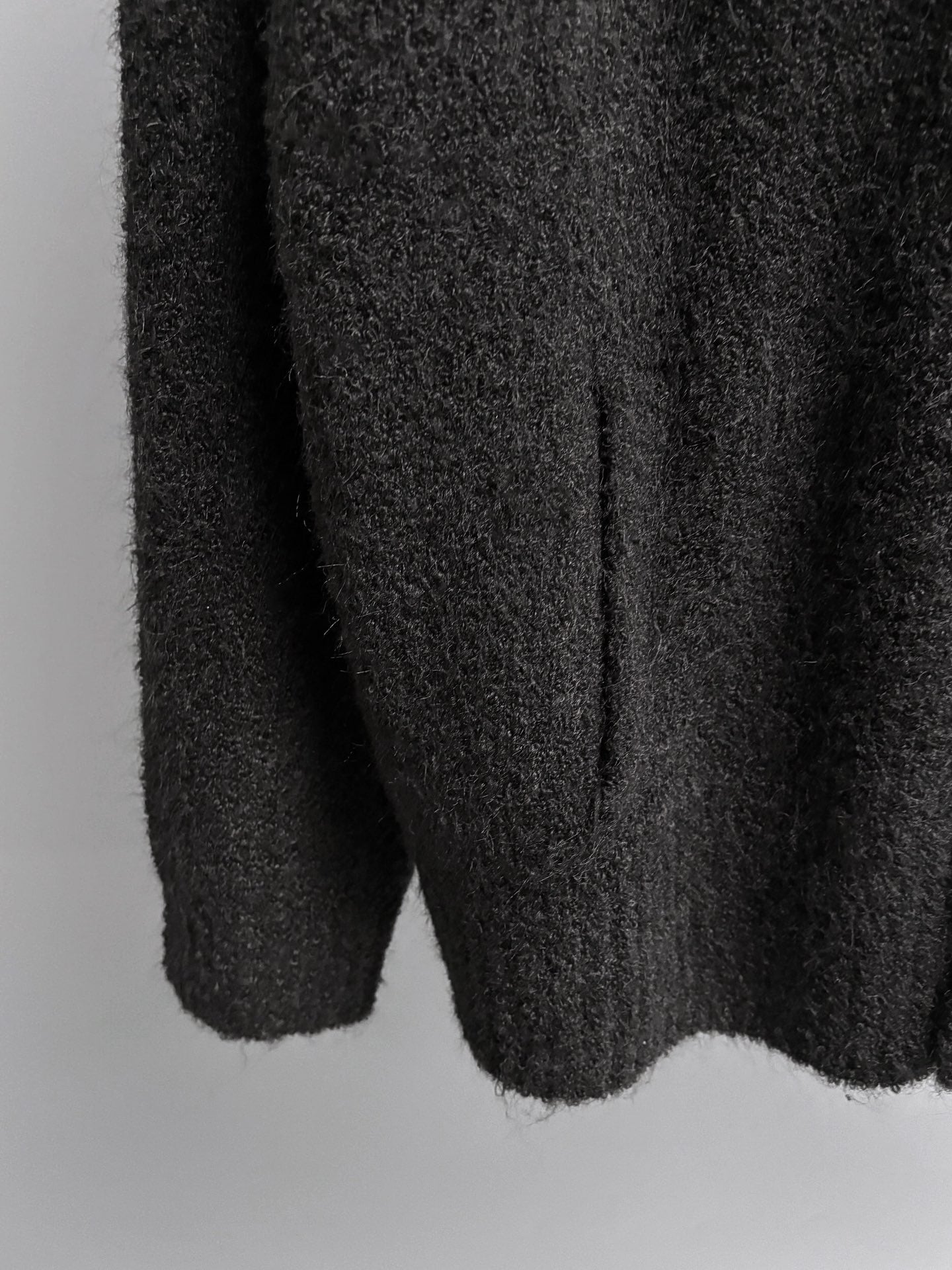 LV Wool Knit Cardigan 493099