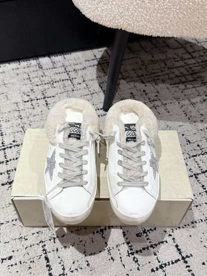 Golden Goose 2025 Star Sabot Shearling-lined Mule White Silver Cowhide Wool 500587