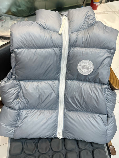 C. Goose Hooded Down Vest Polyester 0005