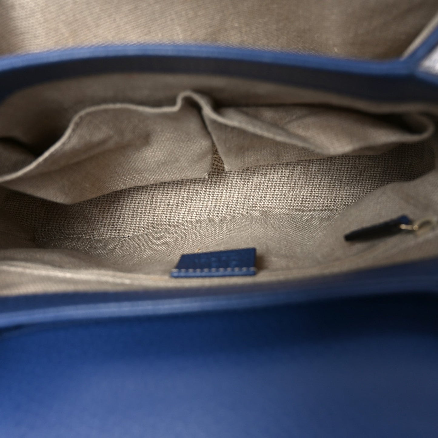 Dollar Calfskin Interlocking G Top Handle Shoulder Bag Caspian