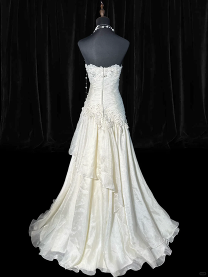 Elegant Ivory Applique Beaded Evening Gown A-Line Strapless Party Dress Floor Length Formal Dress TP4896