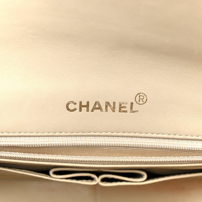 Lambskin Quilted Medium Single Flap Beige