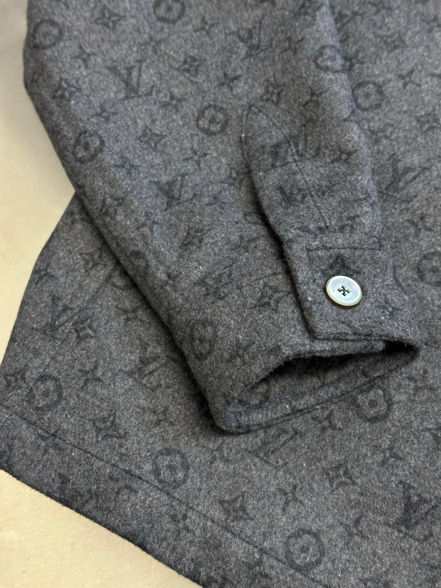 LV Double-Faced Shirt Style Single-Breasted Jacket 493423