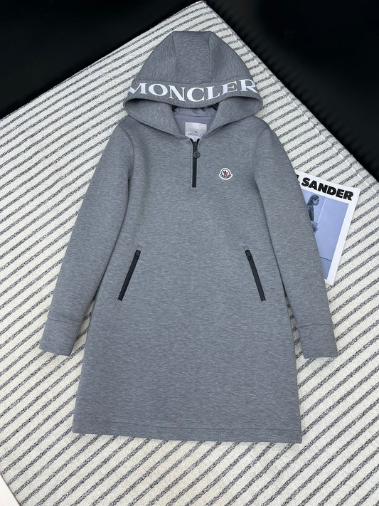 Moncle Hat-Printed Logo-Embellished Dress Gray Viscose 252314