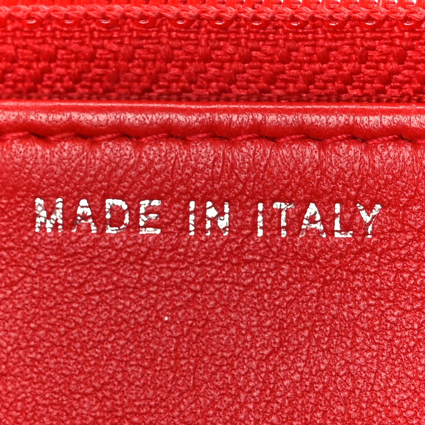 Lambskin Quilted Wallet On Chain WOC Red