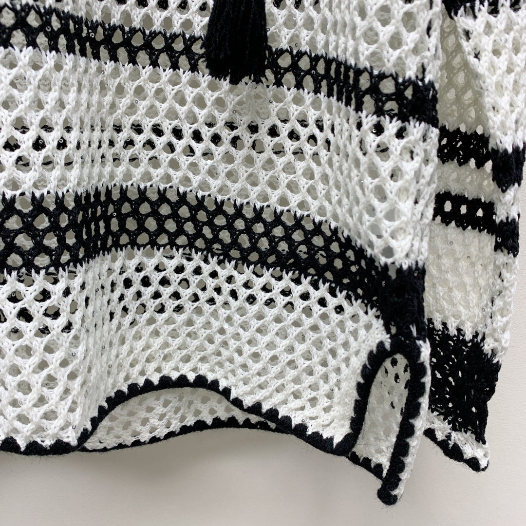 Celine 25 Hollow Crochet Cardigan Black White Wool Polyester 277568