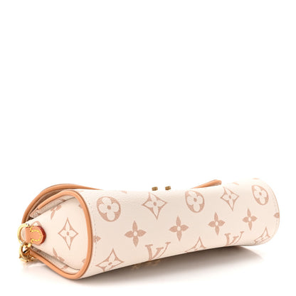 Monogram Pochette Camille Dune