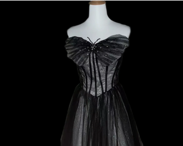 Dreamy Black A-Line Strapless Butterfly Tulle Long Ball Gown/Evening Dresses