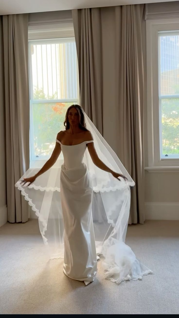 Dreamy Wedding Dress Sheath Off The Shoulder White Satin Summer Long Wedding Dresses Bridal Gown