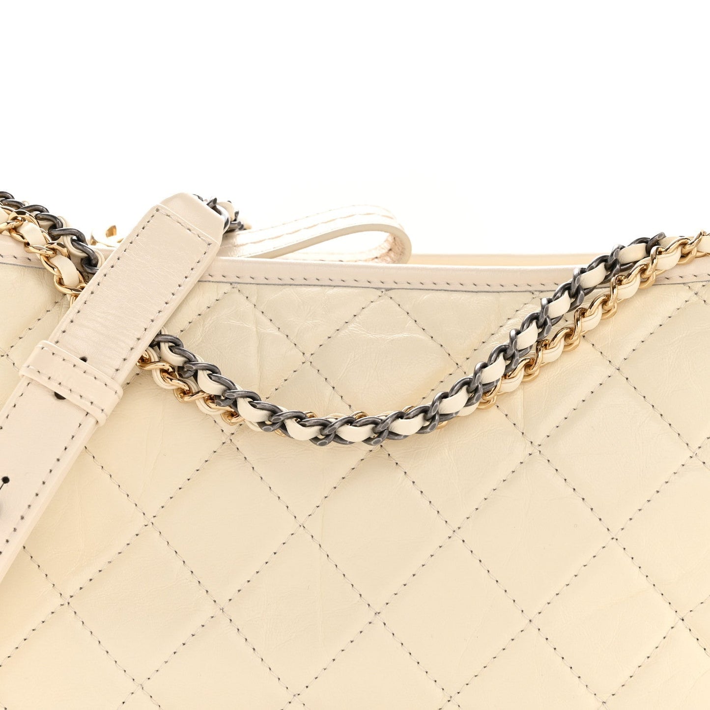 Aged Calfskin Quilted Medium Gabrielle Hobo White