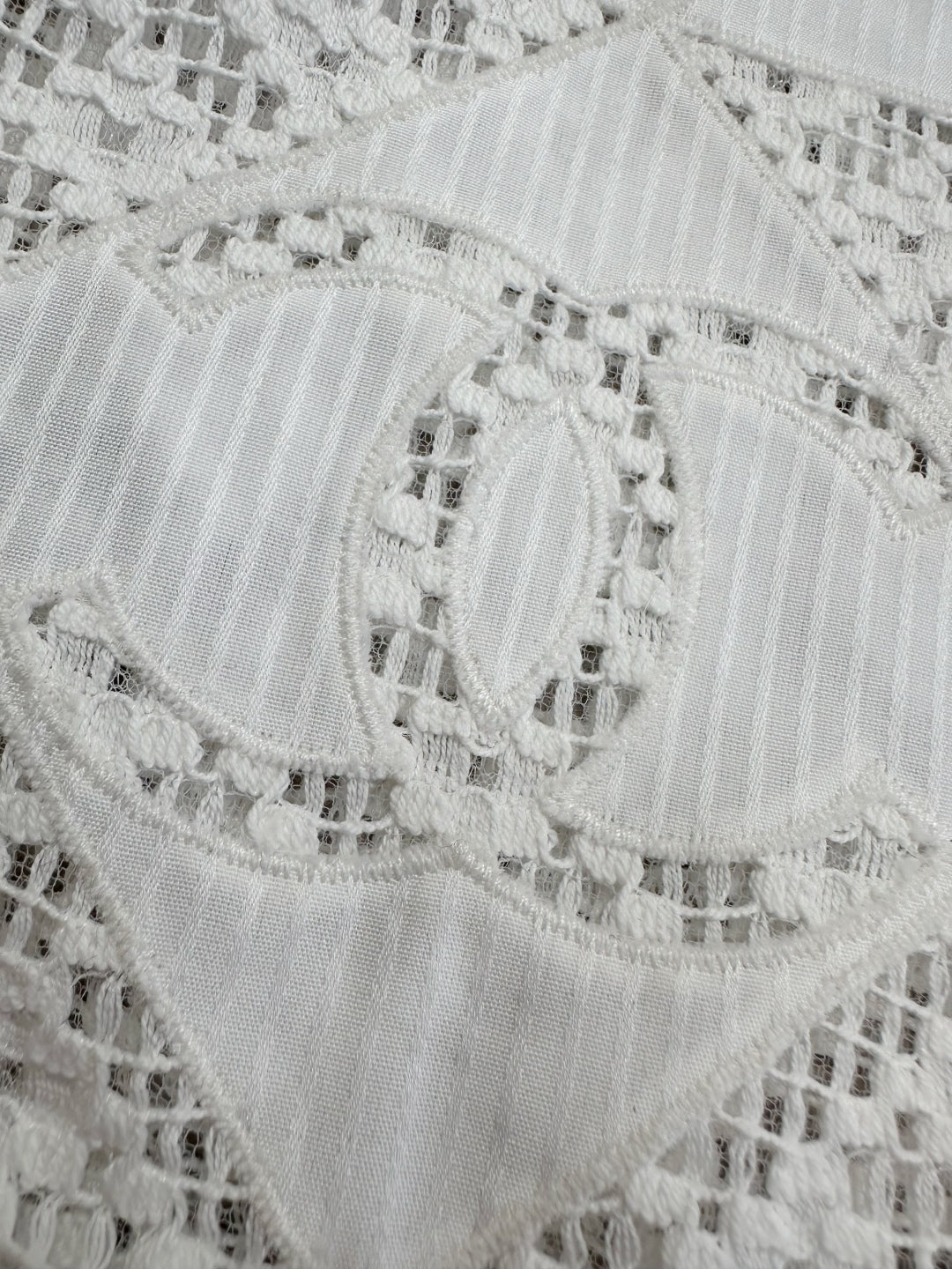 CC 25 Appliqué Short Sleeves T-shirt White Cotton