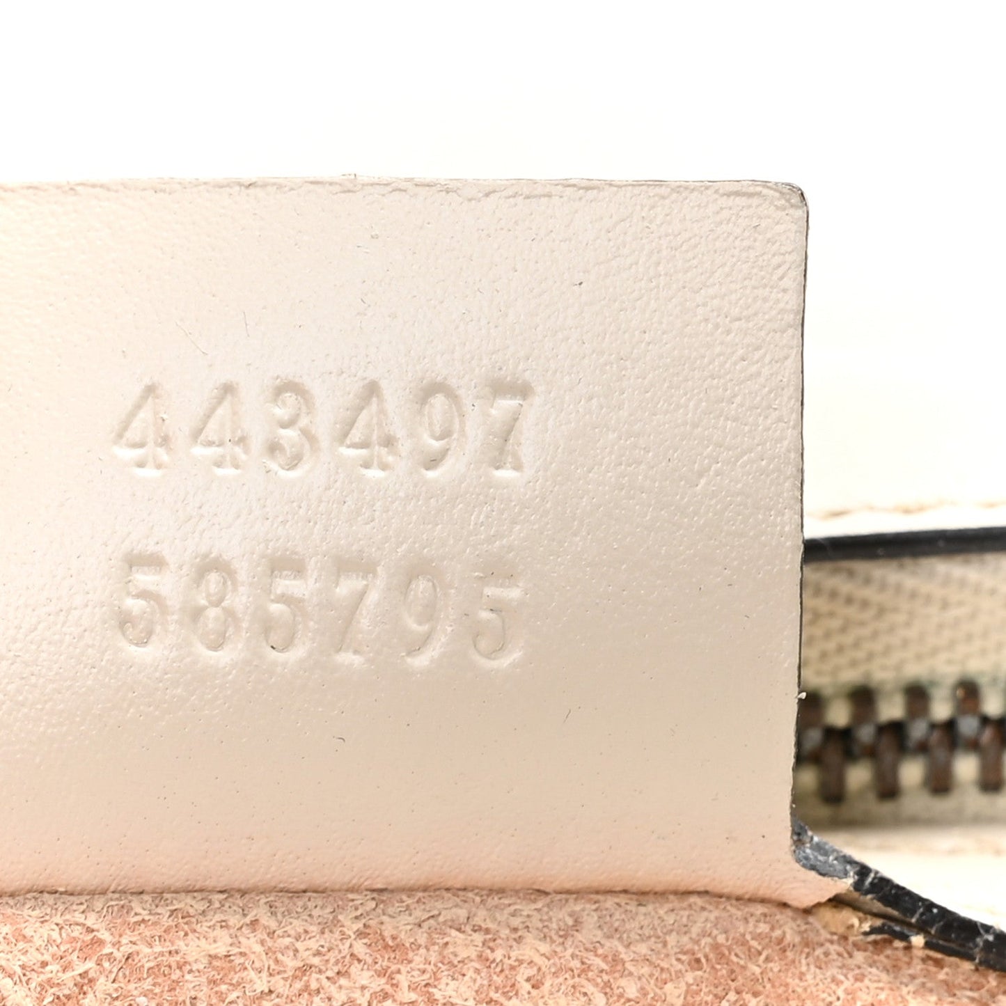 Calfskin Matelasse Small GG Marmont Shoulder Bag White