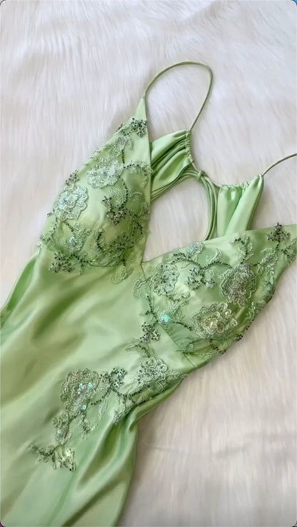 Vintage Green V-neck Embroidery Prom Dress Sheath Ruffled Evening Dress Satin Fairy Dress TP4676