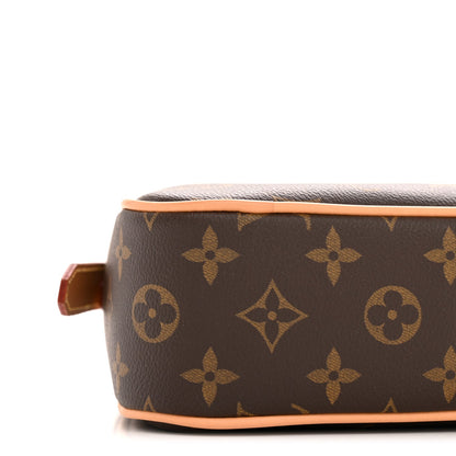 Monogram Game On Coeur