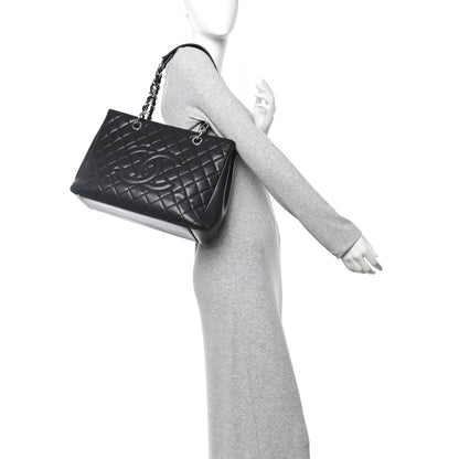 Caviar Quilted Grand Shopping Tote GST