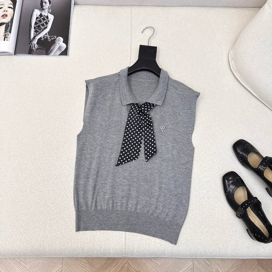 CD 25 Scarf Sleeveless Knitted Vest Silk Wool polyester