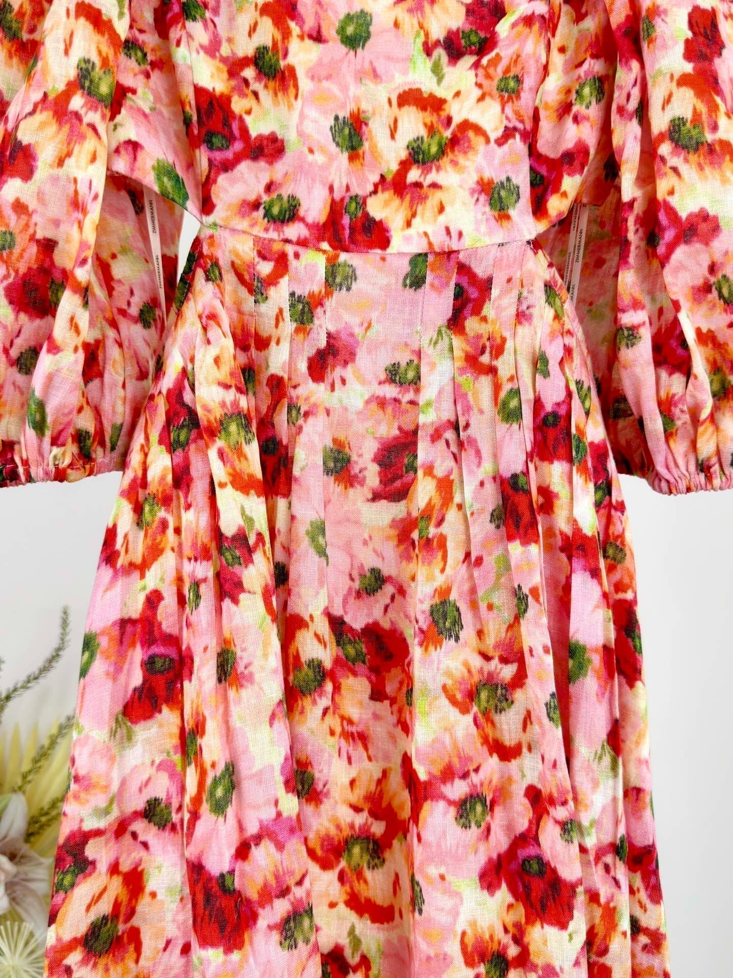 LIGHTBURST SHORT SLEEVE BACKLESS DRESS 25S IN LINEN 266370