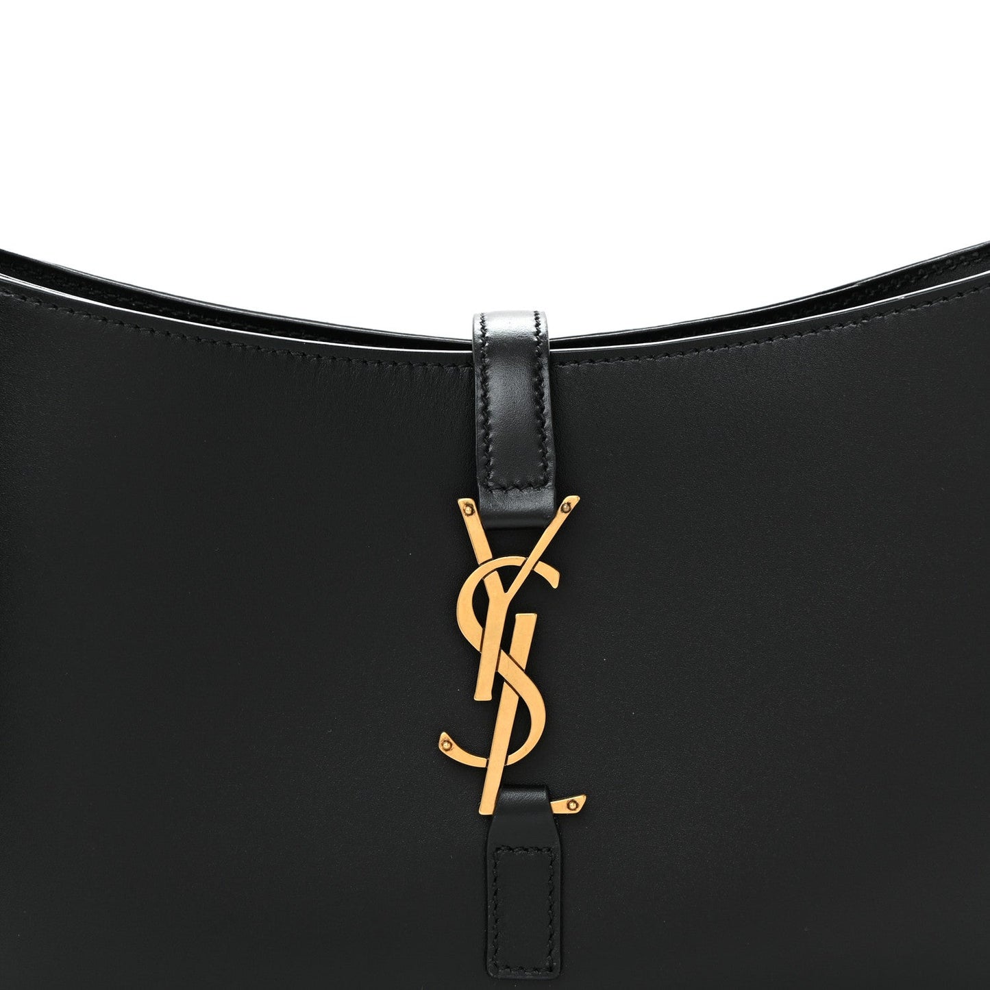 Smooth Calfskin Le 5 A 7 Hobo Black