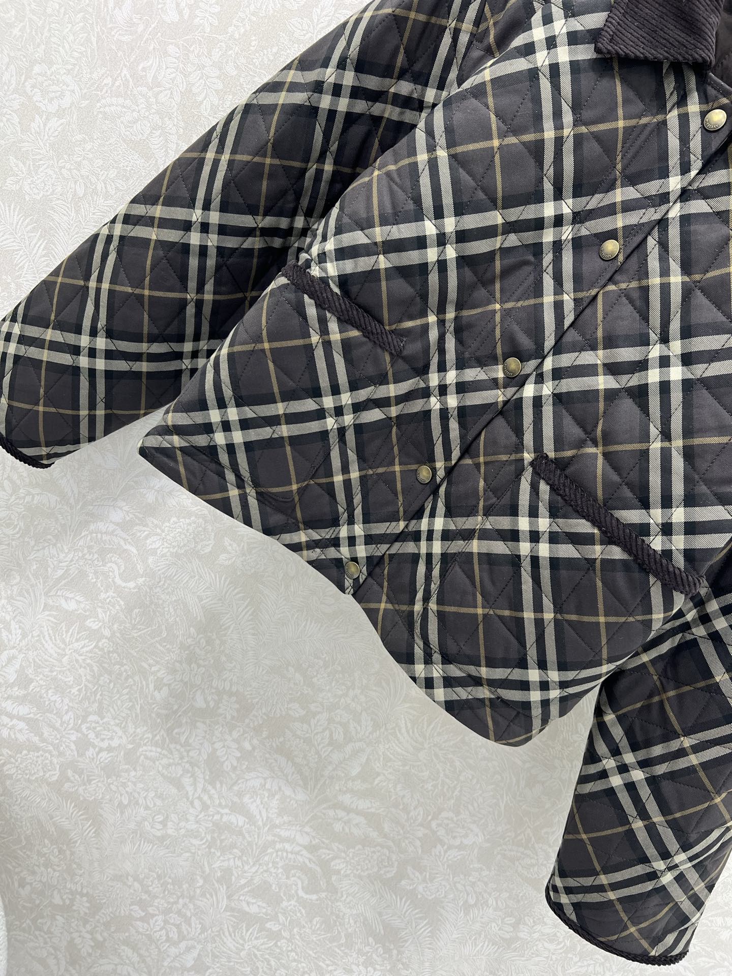 Burberry 25 Quilted Cropped Jacket Multicolor Cotton