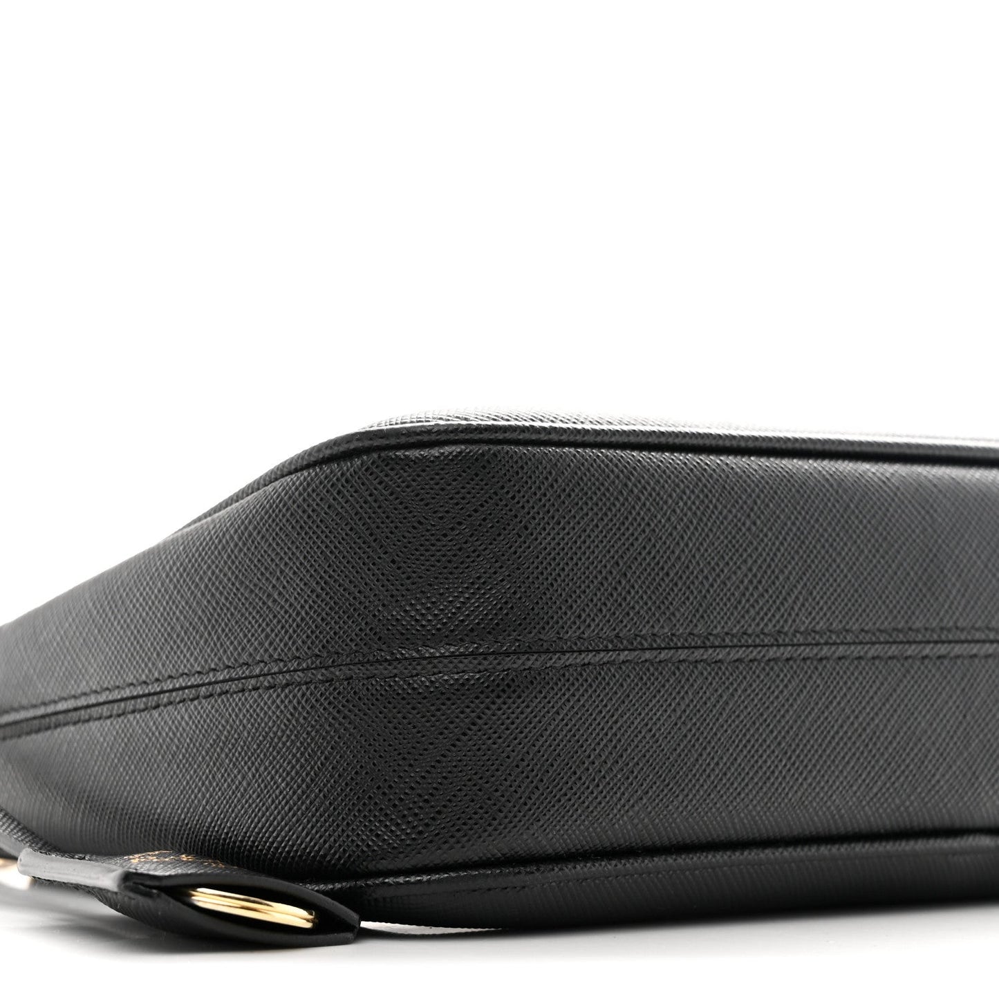 Saffiano Lux Re-Edition 2005 Shoulder Bag Black
