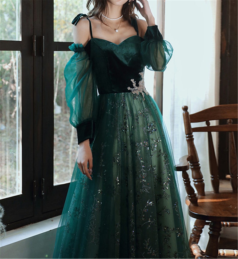 Elegant Dark Green Lace Gowns Prom Dresses,