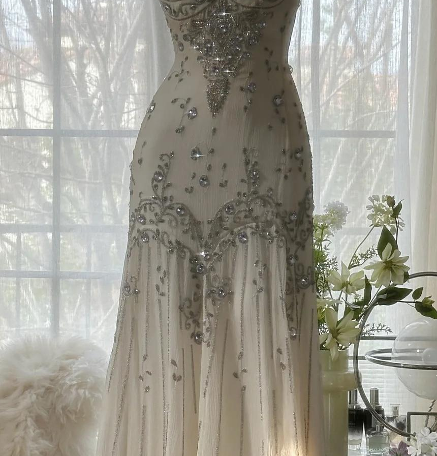 Elegant Spaghetti Straps Apricot Beaded Chiffon Mermaid Gown Vintage Backless Prom Dresses