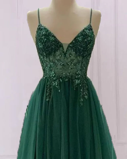 Emerald Green Beautiful V Neck Exquisite Beading Spaghetti Straps Long Tulle Handmade Custom Ball Gowns Prom Dress